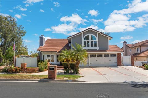 Photo of 1475 Labrador Cir, Corona, CA 92882 (MLS # OC26107753)