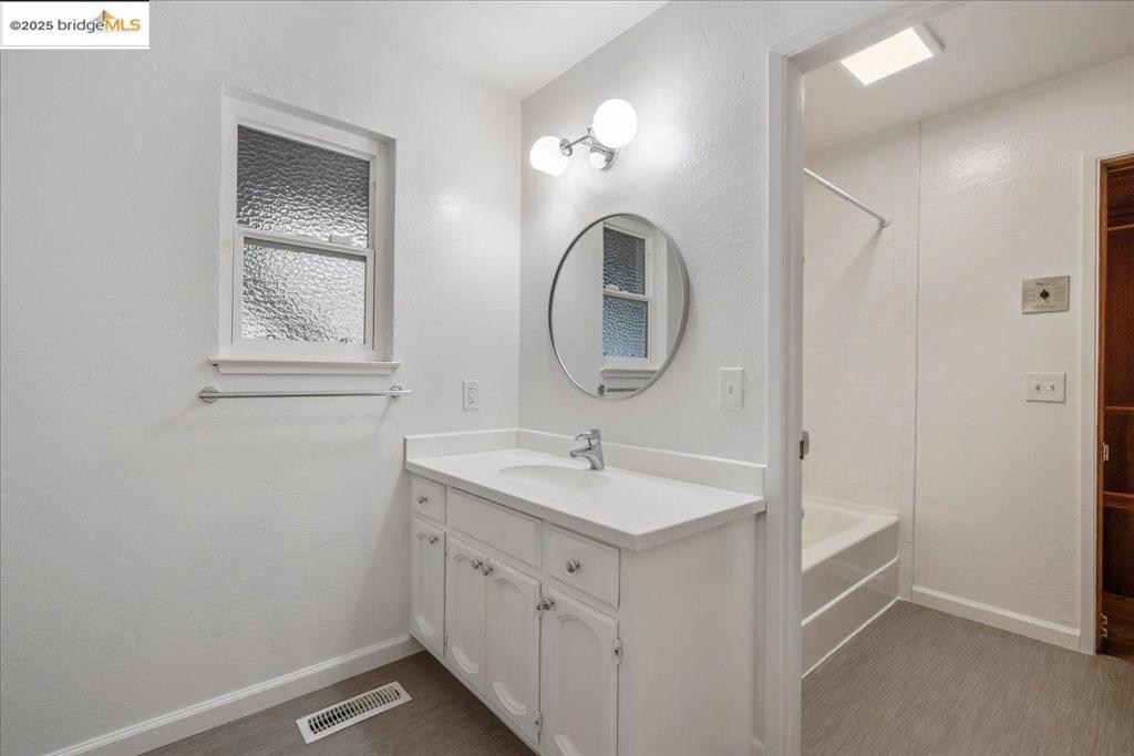 MONTCLAIR - Residential