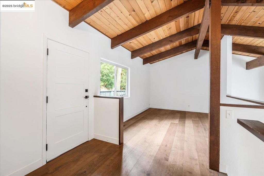 MONTCLAIR - Residential