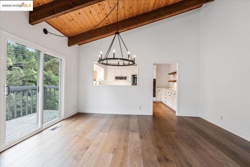 MONTCLAIR - Residential