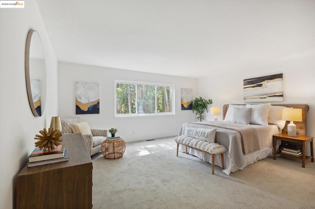 MONTCLAIR - Residential