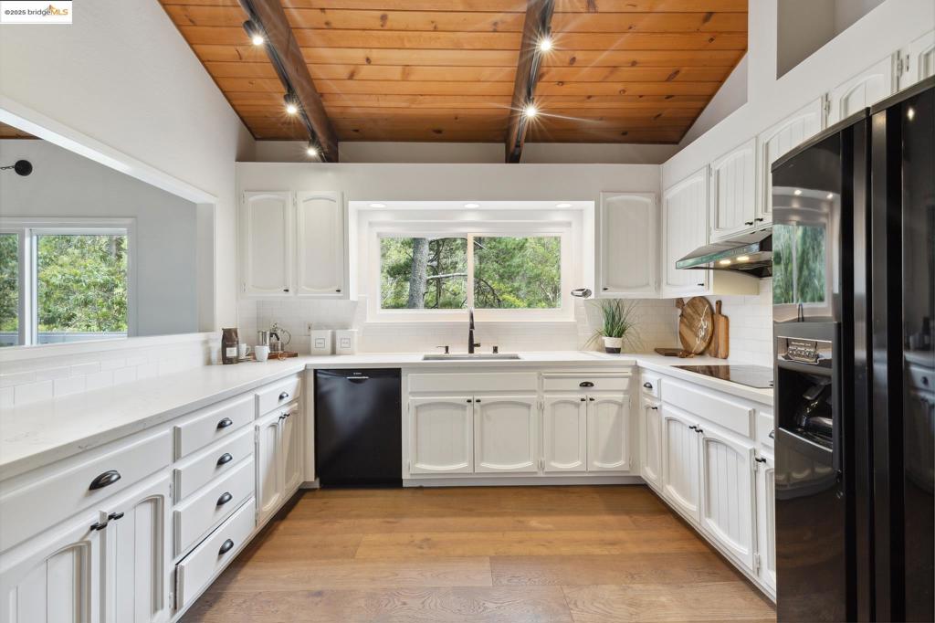 MONTCLAIR - Residential
