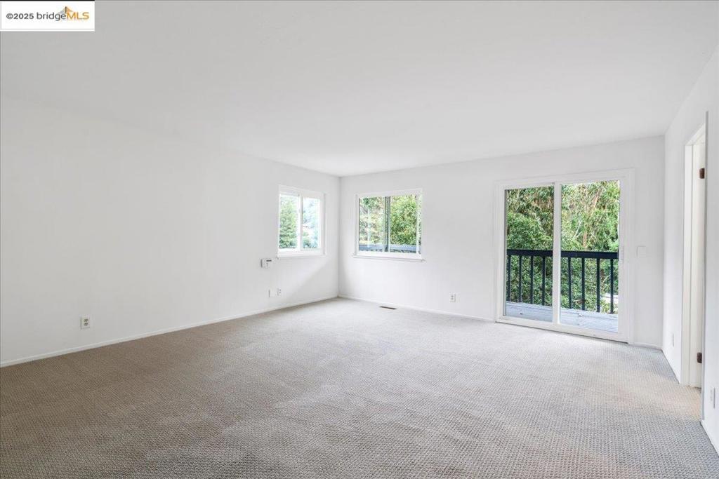 MONTCLAIR - Residential