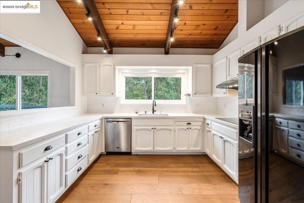 MONTCLAIR - Residential
