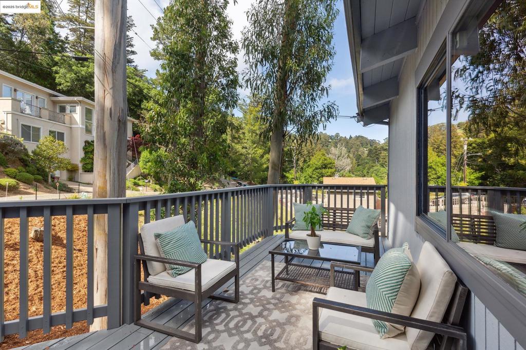 MONTCLAIR - Residential