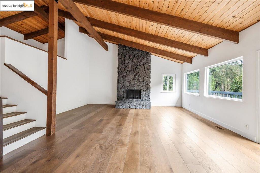 MONTCLAIR - Residential