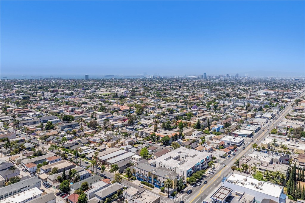 Circle (CA) - Residential Income