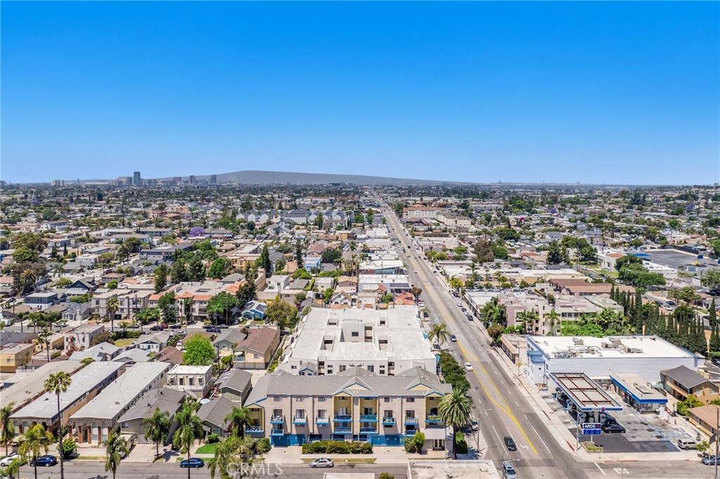Circle (CA) - Residential Income