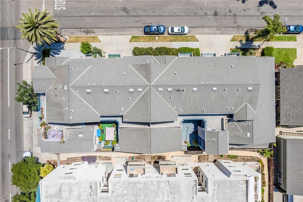 Circle (CA) - Residential Income