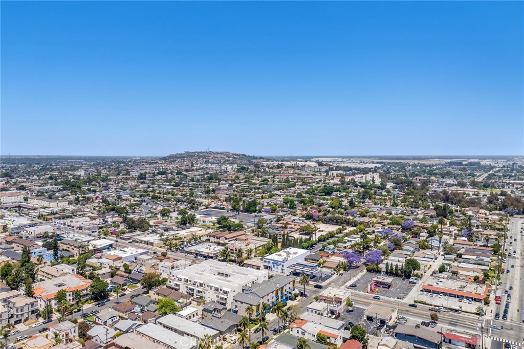 Circle (CA) - Residential Income
