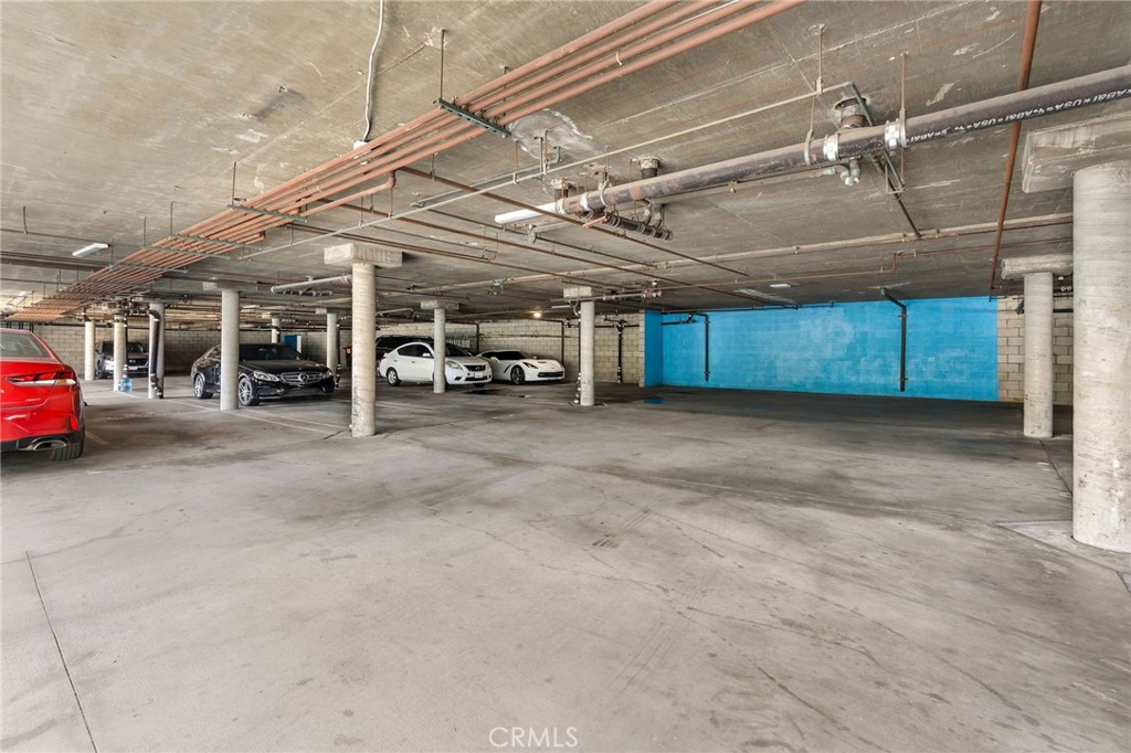 Circle (CA) - Residential Income