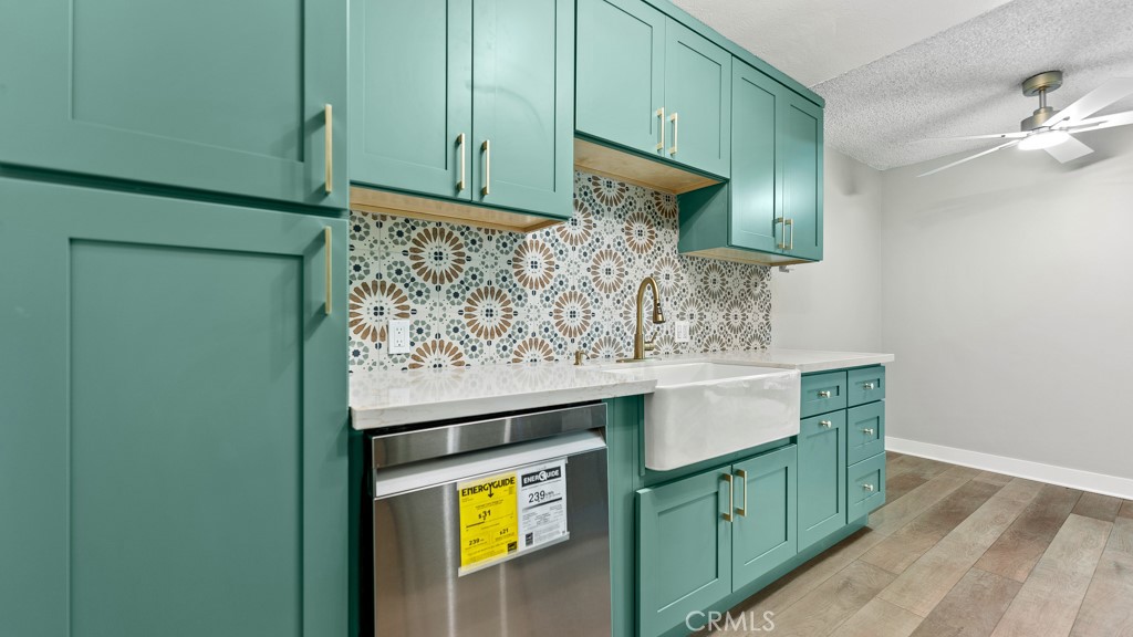 801 E 1st Street 3