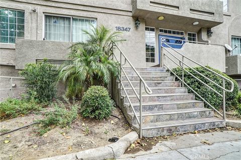 Photo of 18347 Saticoy ST #7, Reseda, CA 91335 (MLS # SR26120338)