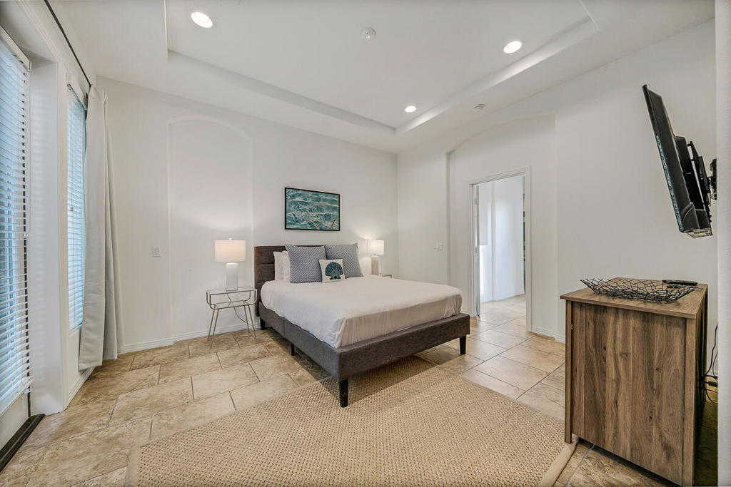 Montage at Santa Rosa - Residential