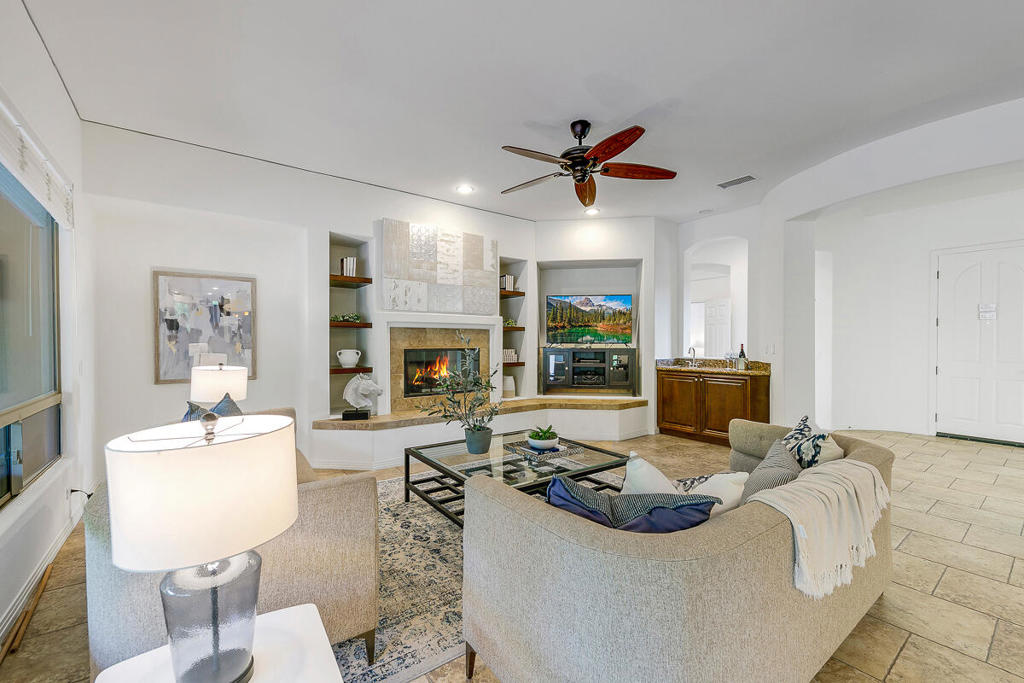 Montage at Santa Rosa - Residential