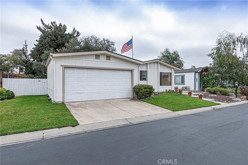 3876 Cherry Hill