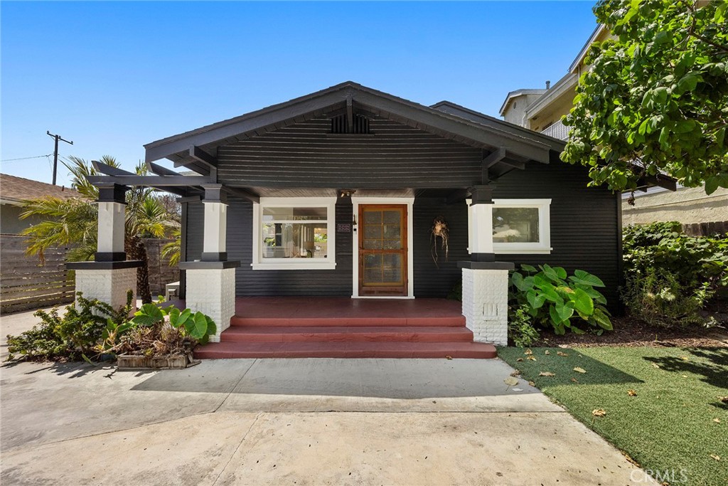 1111 Dawson Avenue