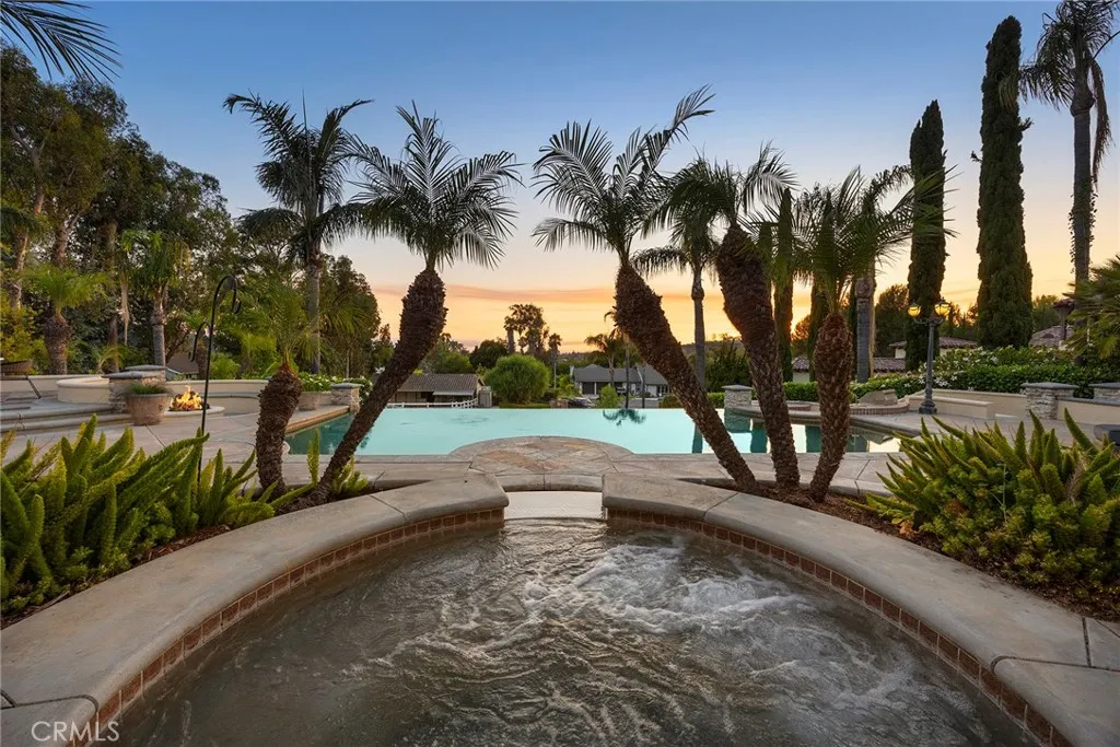 Orange, California 92869, United States, 6 Bedrooms Bedrooms, ,6 BathroomsBathrooms,Residential,Active,174972