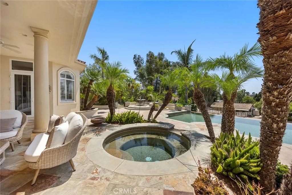 Orange, California 92869, United States, 6 Bedrooms Bedrooms, ,6 BathroomsBathrooms,Residential,Active,174972