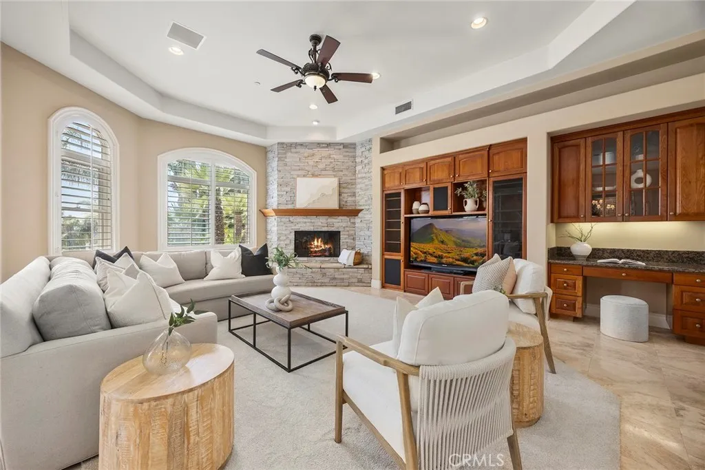 Orange, California 92869, United States, 6 Bedrooms Bedrooms, ,6 BathroomsBathrooms,Residential,Active,174972