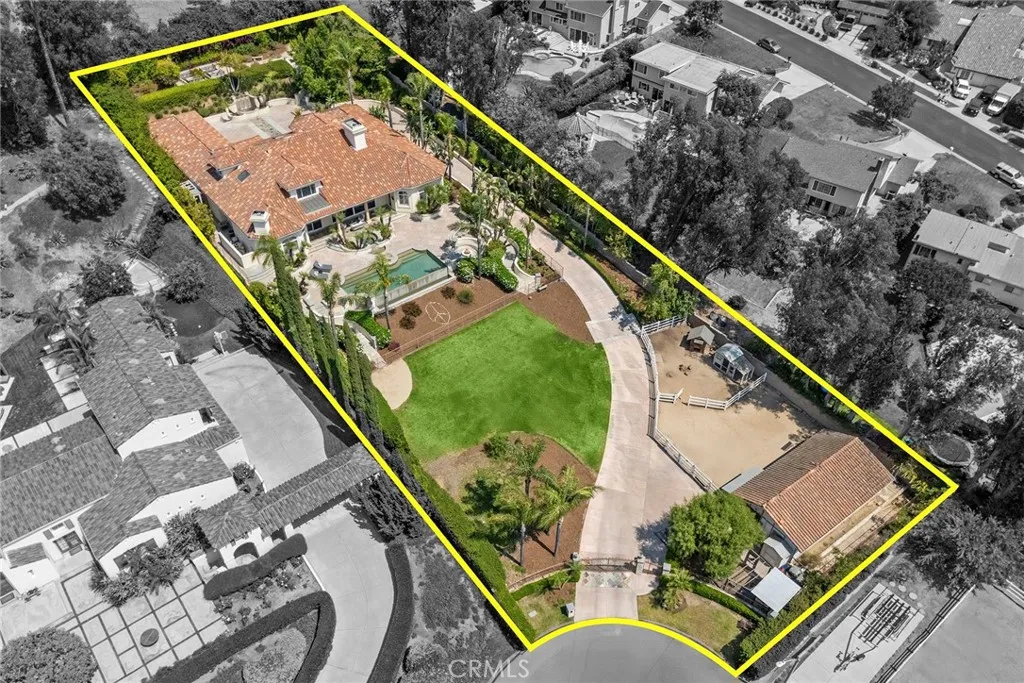 Orange, California 92869, United States, 6 Bedrooms Bedrooms, ,6 BathroomsBathrooms,Residential,Active,174972