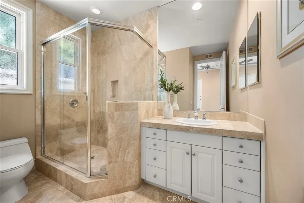 Orange, California 92869, United States, 6 Bedrooms Bedrooms, ,6 BathroomsBathrooms,Residential,Active,174972