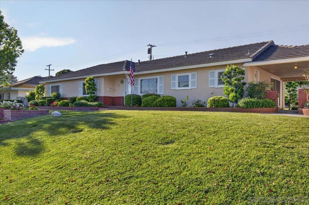 1521 Melody Lane