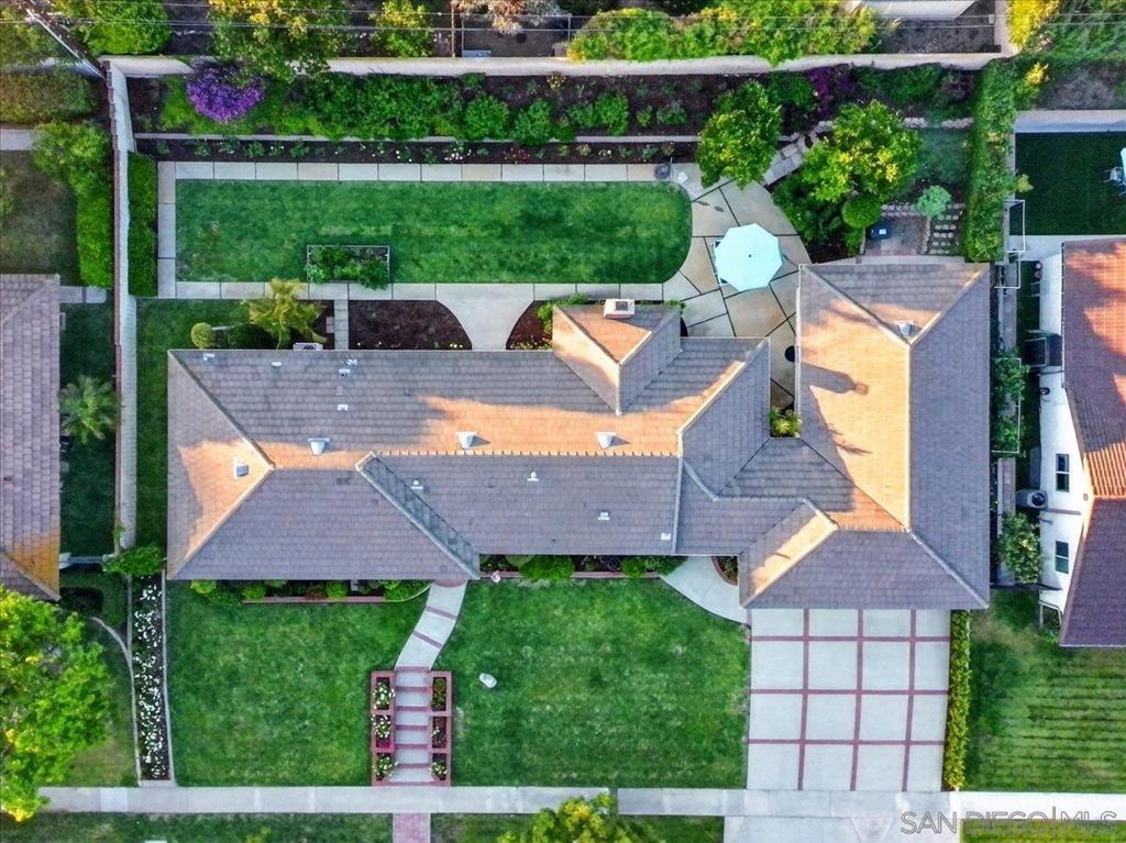 1521 Melody Lane