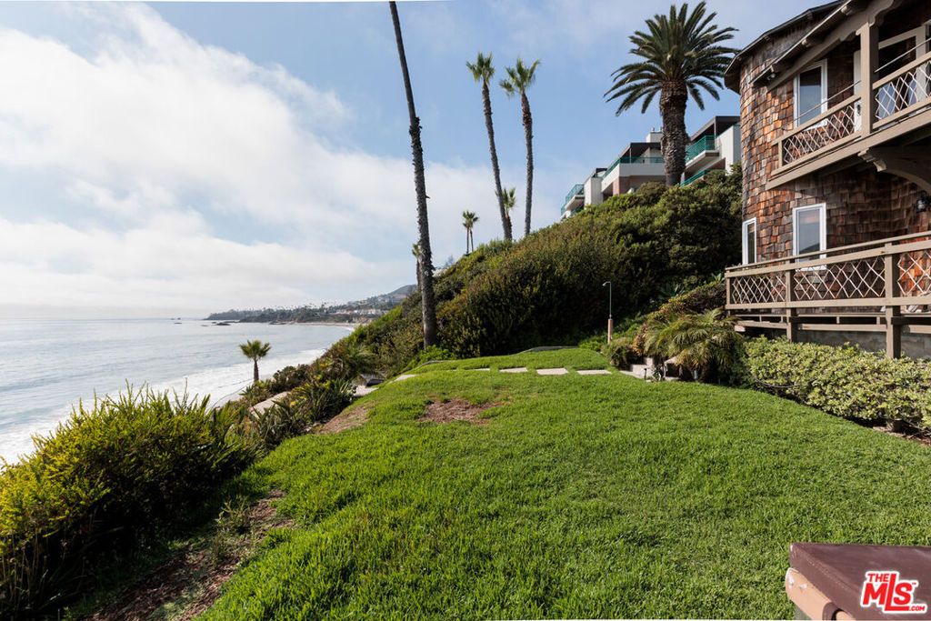 Photo of 629 S Coast Highway #627, Laguna Beach, CA 92651 (MLS # 25584931)