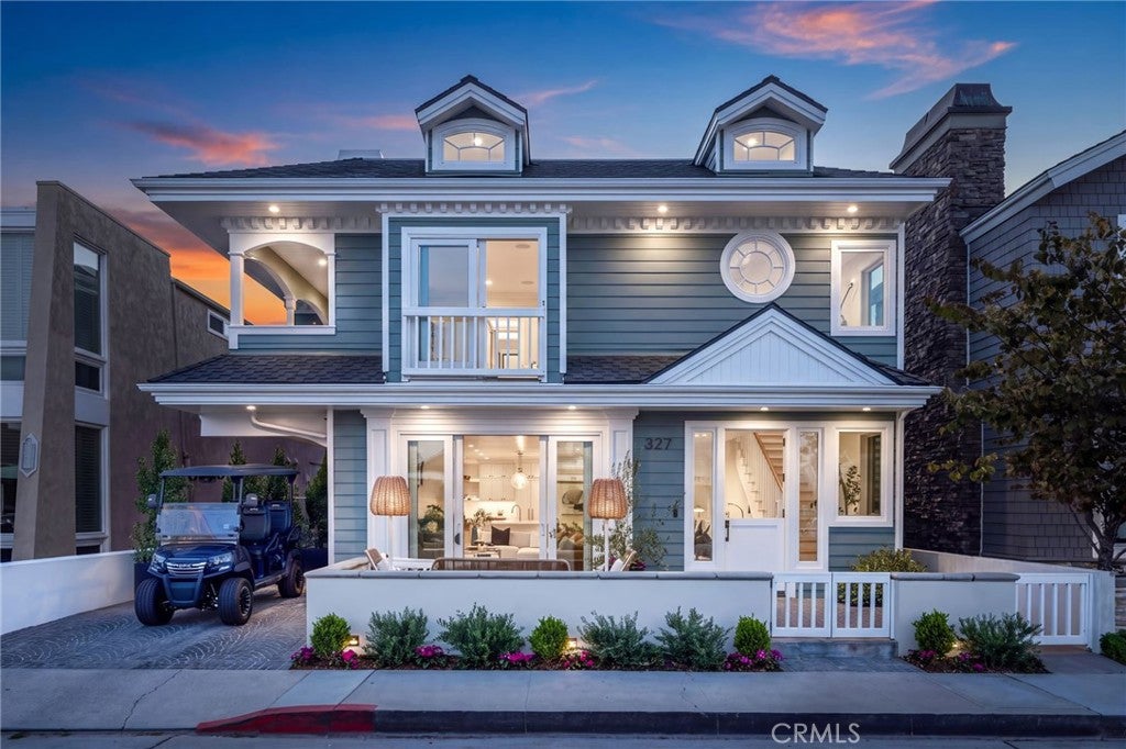 327 Amethyst AVE