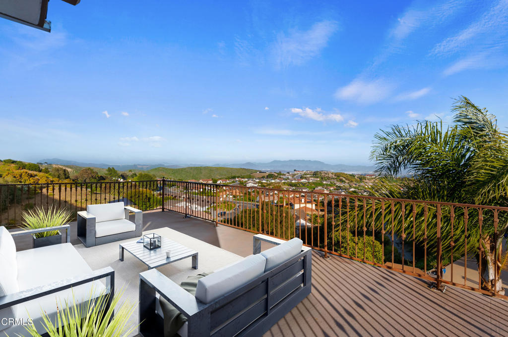 1184 Colina Vista Vista