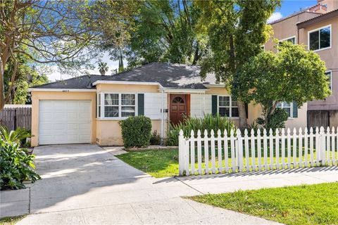 Photo of 4410 Stern Ave, Sherman Oaks, CA 91423 (MLS # SR26054881)