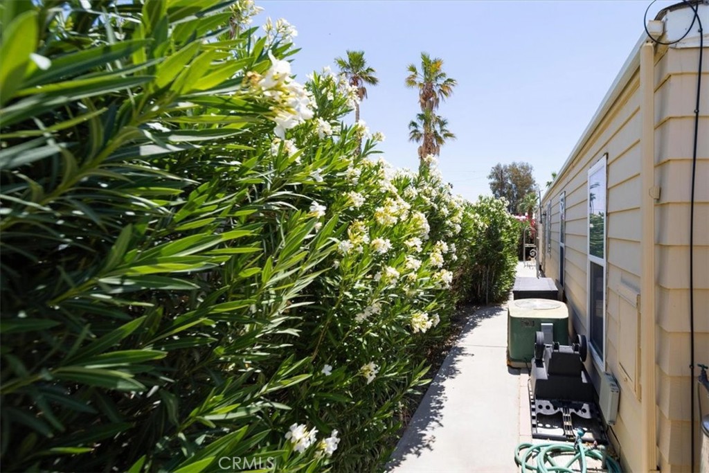 Tri Palm Estates (32005) - Manufactured In Park