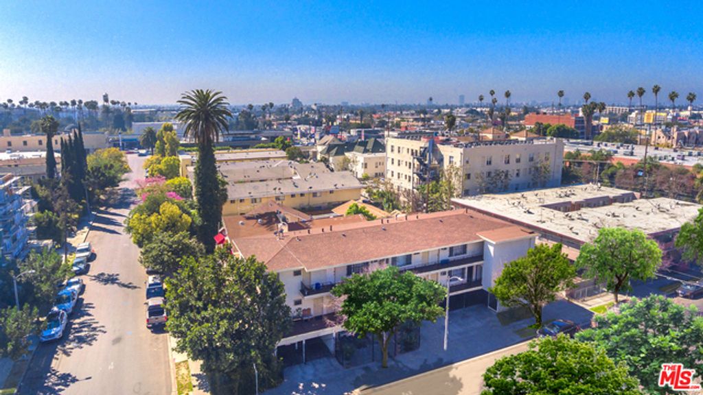 listing image 130721331289953789315