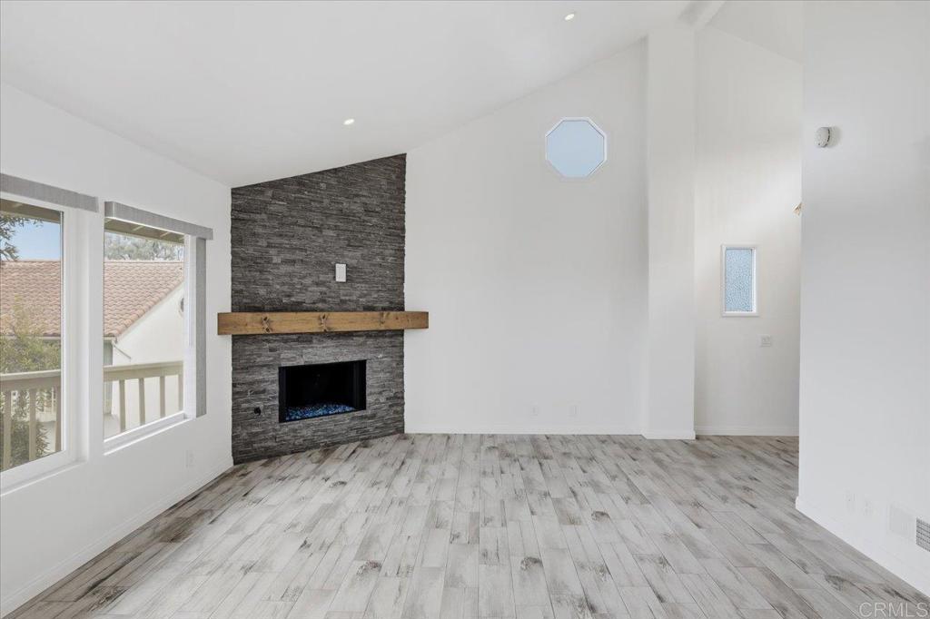 LAC - Residential Lease