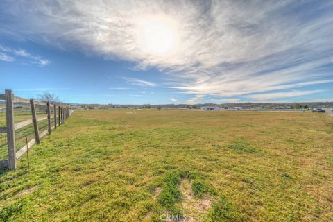 Photo of 358 Sky Harbor and Lakefront, Aguanga, CA 92536 (MLS # SW26047765)
