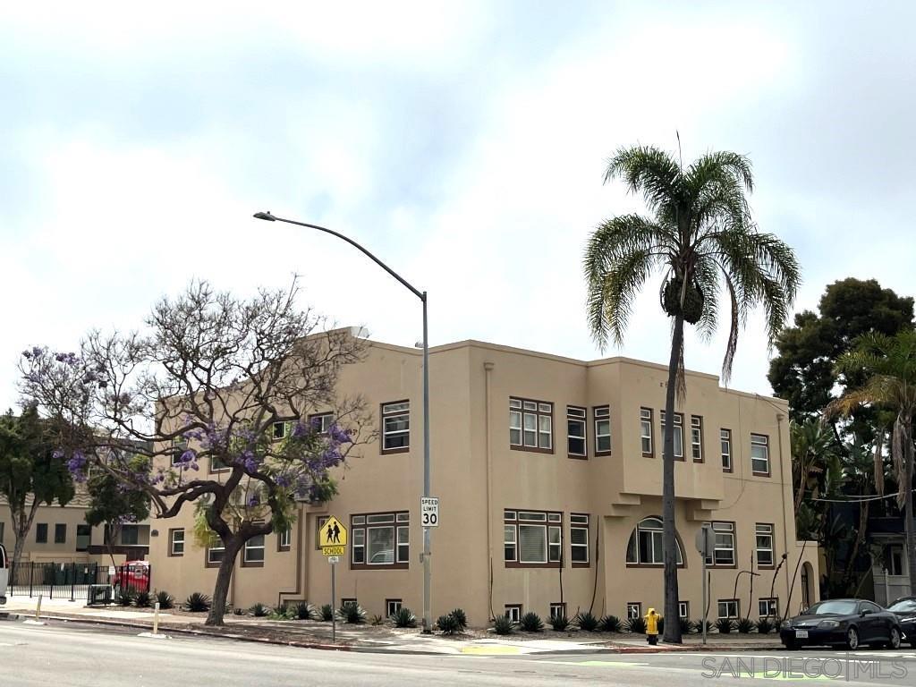 This desirable building is designed by a modernist architect, Irving Gill and in a gated community. The unit just finished upgrading the flooring, lights, A/C, kitchen and bathroom. Gas stove and refrigerator are brand-new! The unit is spacious one bedroom. There are lots of natural light coming in which makes the place bright. Laundry and exercise room are located in the basement. Walking distance to Balboa Park, trolley station, coffee shop, restaurants, etc. No smoking and not pets, please.