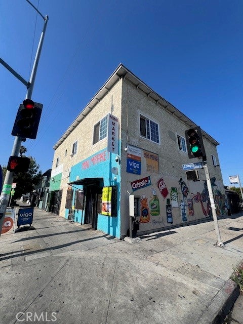 5426 Compton