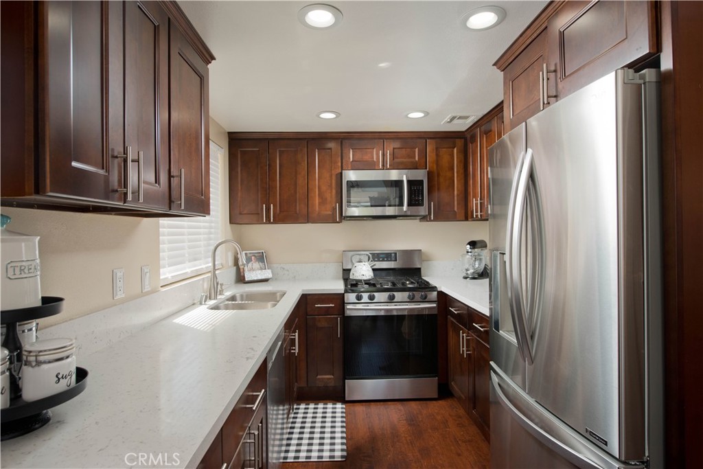 Rainbow Glen (RBGL) - Residential