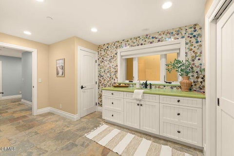 Tiny photo for 1096 Belfast Lane, Ventura, CA 93001 (MLS # V1-35928)