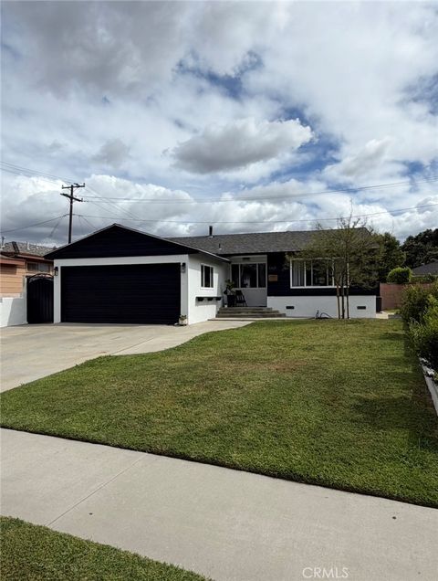 Photo of 11628 Lakeland RD, Norwalk, CA 90650 (MLS # DW26101415)