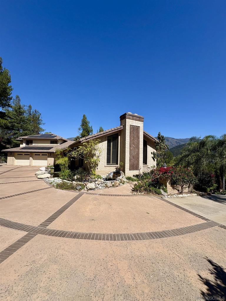 15725 Pauma Valley Drive