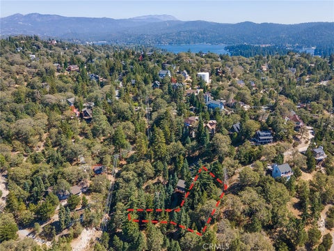 Photo of 0 Evergreen, Lake Arrowhead, CA 92352 (MLS # CV26197720)