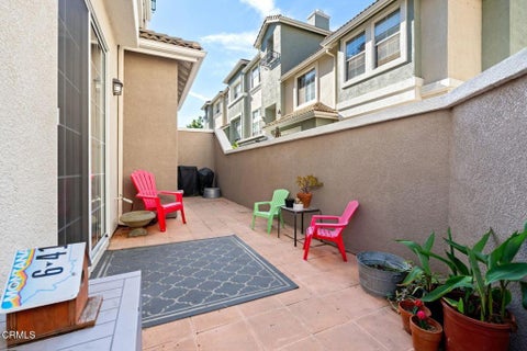 Tiny photo for 2334 Kipana Avenue, Ventura, CA 93001 (MLS # V1-38286)