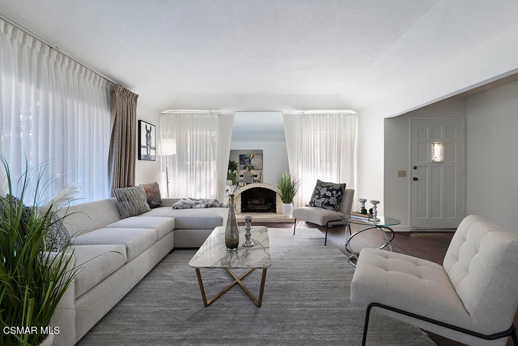 2113 Portola Lane