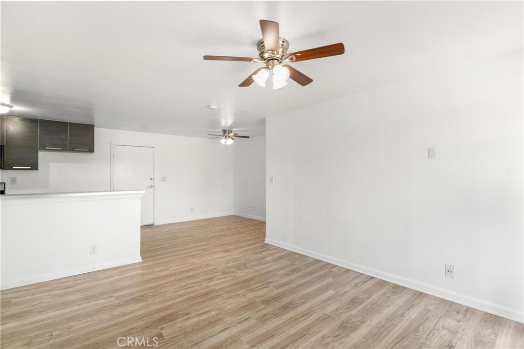 7254 Vassar Ave 308