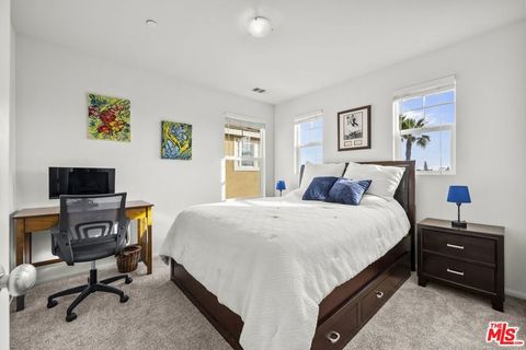 Tiny photo for 669 Seine River Way, Oxnard, CA 93036 (MLS # 26657651)