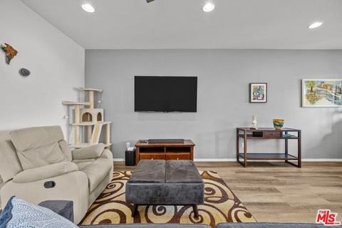 Tiny photo for 669 Seine River Way, Oxnard, CA 93036 (MLS # 26657651)