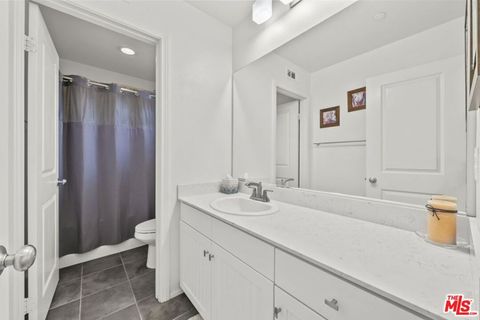 Tiny photo for 669 Seine River Way, Oxnard, CA 93036 (MLS # 26657651)