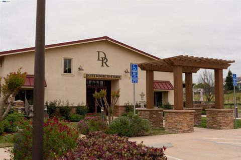 Photo of 1200 Wetmore Rd Rd, Livermore, CA 94550 (MLS # 41136506)